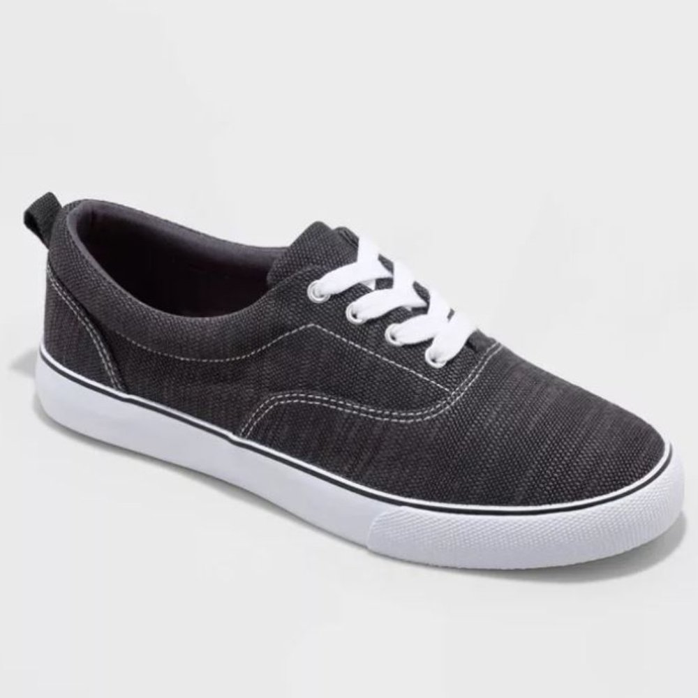 Women's Molly Apparel Sneakers - Universal Thread™